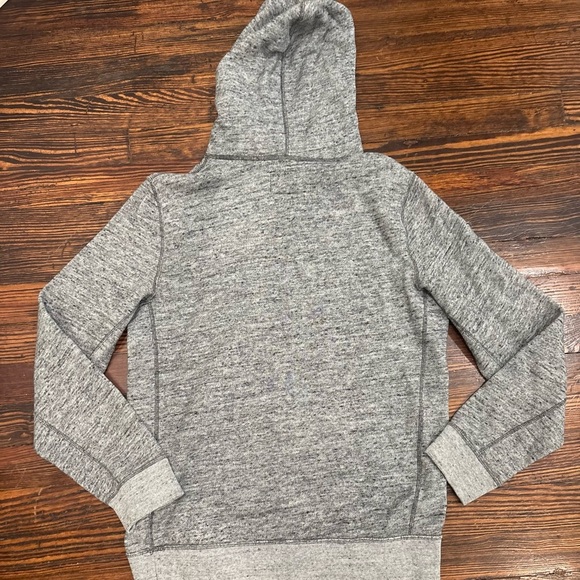 Abercrombie and Fitch Embroidered Logo Hooded Sweatshirt Soft Collection Sz M - Picture 4 of 6